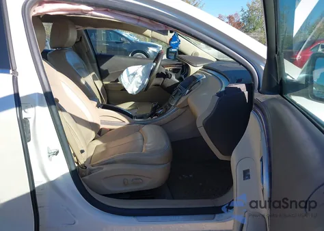 2010 Buick Lacrosse Cxs z USA, uszkodzony, nr VIN 1G4GE5EV6AF298422